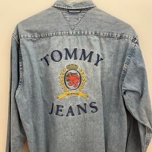 VTG Vintage Medium Tommy Hilfiger button down